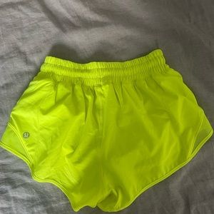 highlight yellow hotty hots